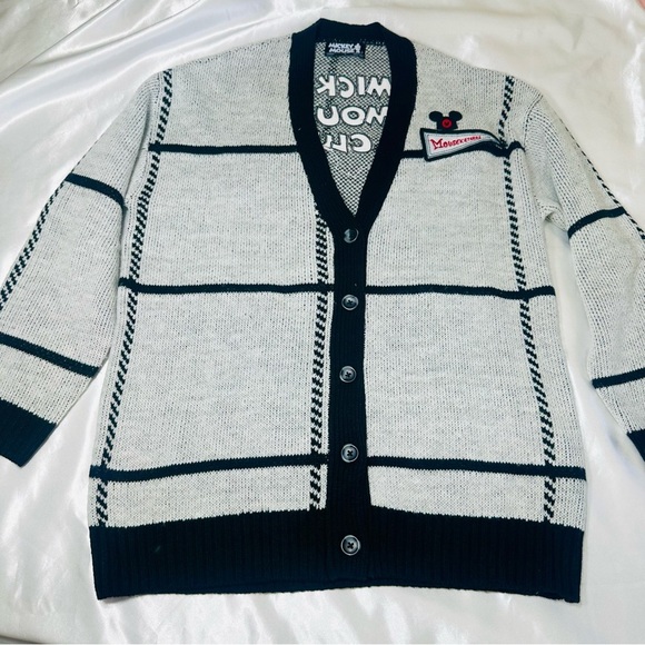 Disney Mickey Mouse Club Mouseketeers Cardigan SZ M Grayscale Black Sweater - Picture 3 of 11